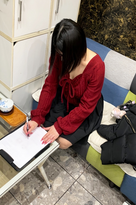 12/24(水)入店決定面接情報！の面接風景の写真24枚目