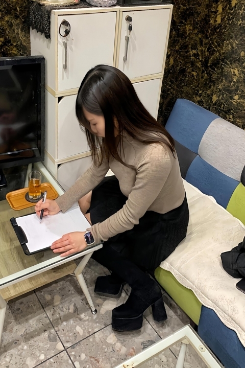 1/26(月)入店決定面接情報！の面接風景の写真24枚目